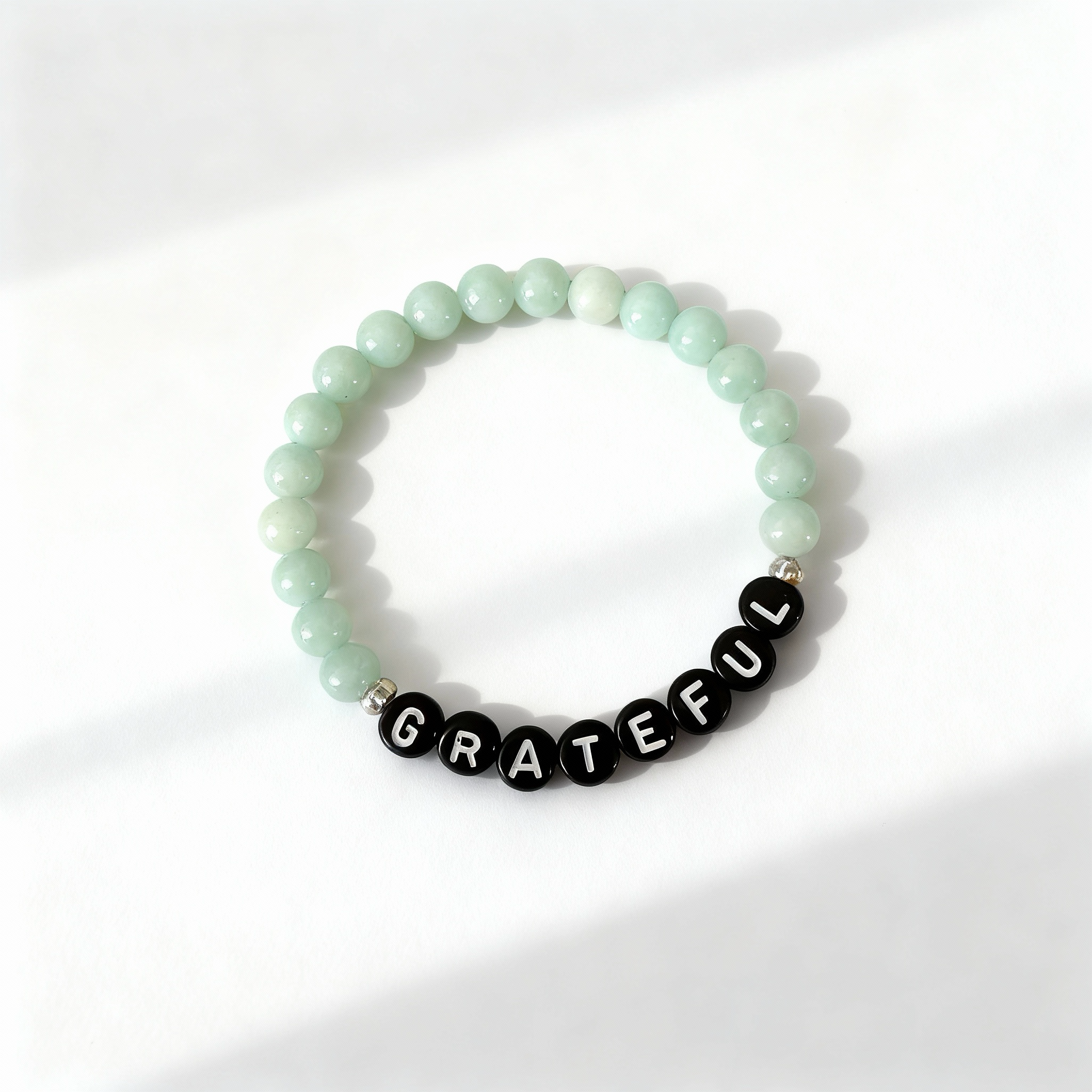 ‘Grateful’ message bracelet